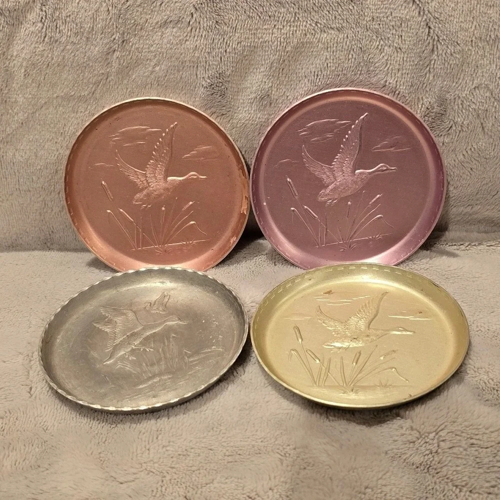 Vintage Aluminum Flying Duck Coasters Set of 4 Multi Color Embossed Metal Lodge